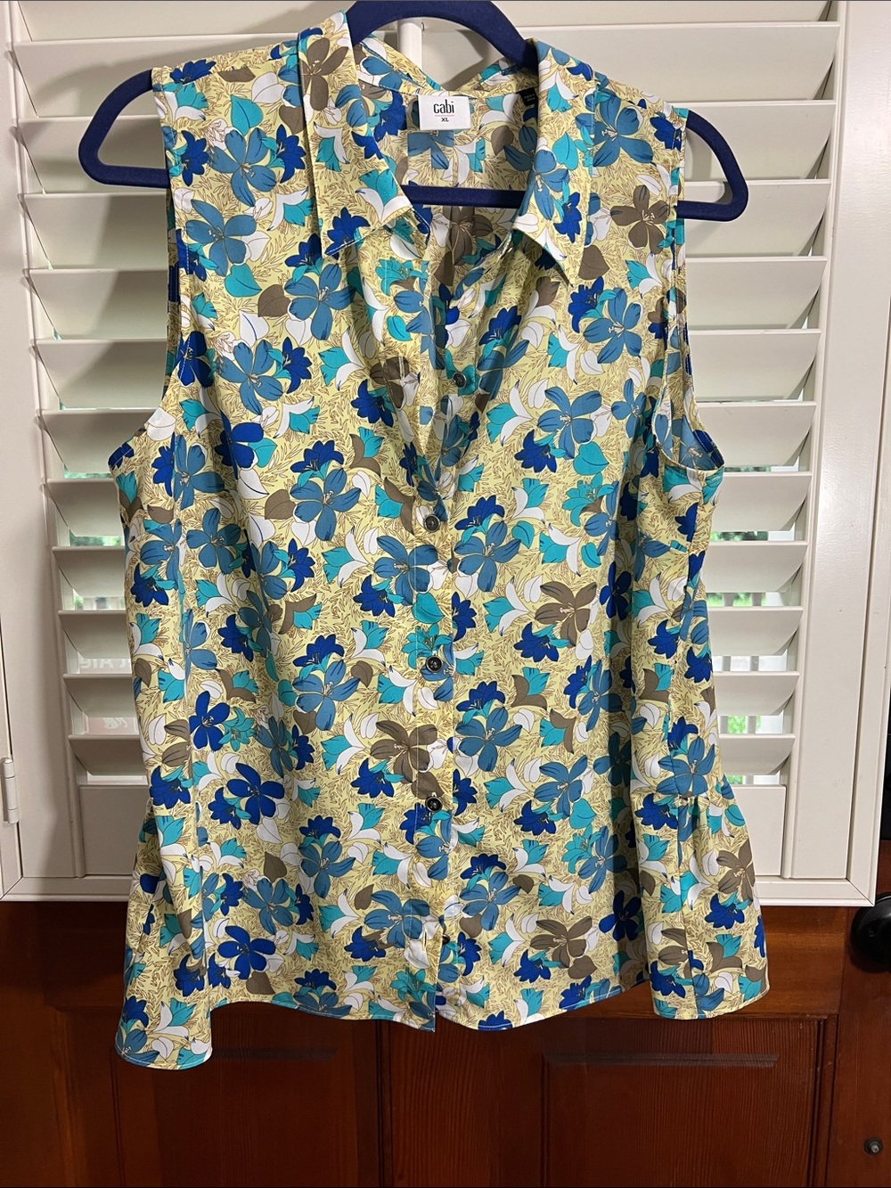 CABI Sleeveless Floral Button-Front Top in Blue & Yellow Multi